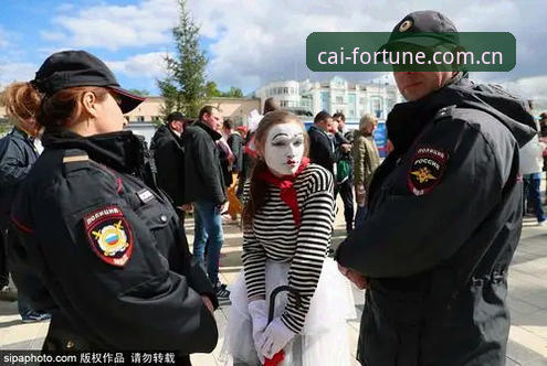 大发彩票F7K3教程 3大变化解读:世界杯英警仅派3人,安保策略背后的深层考量